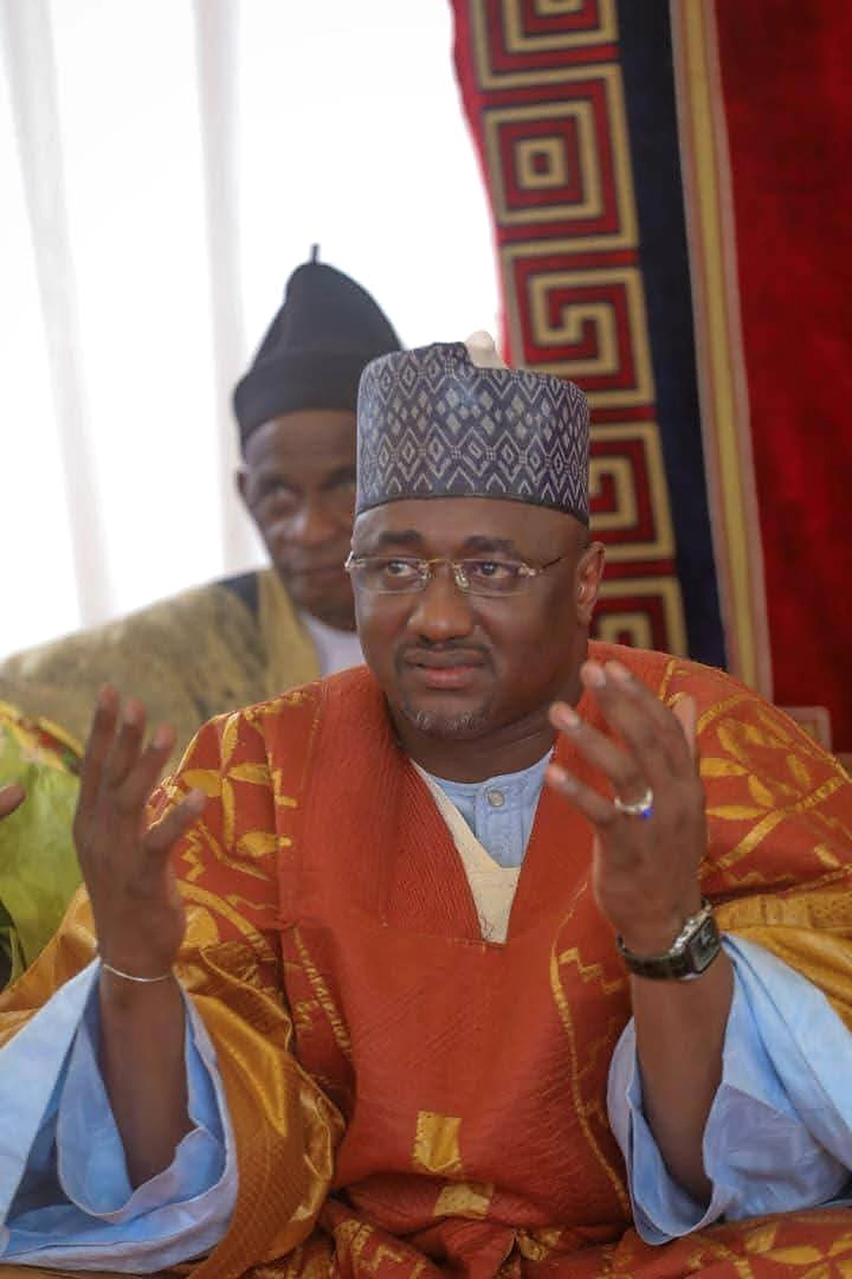 Abakal Mahamat dans un cadre traditionnel